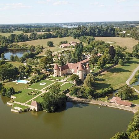 Hotel Domaine Des Etangs, Auberge Resorts Collection Massignac Екстер'єр фото