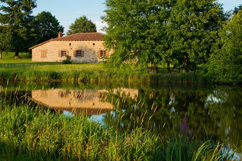 Hotel Domaine Des Etangs, Auberge Resorts Collection Massignac Екстер'єр фото